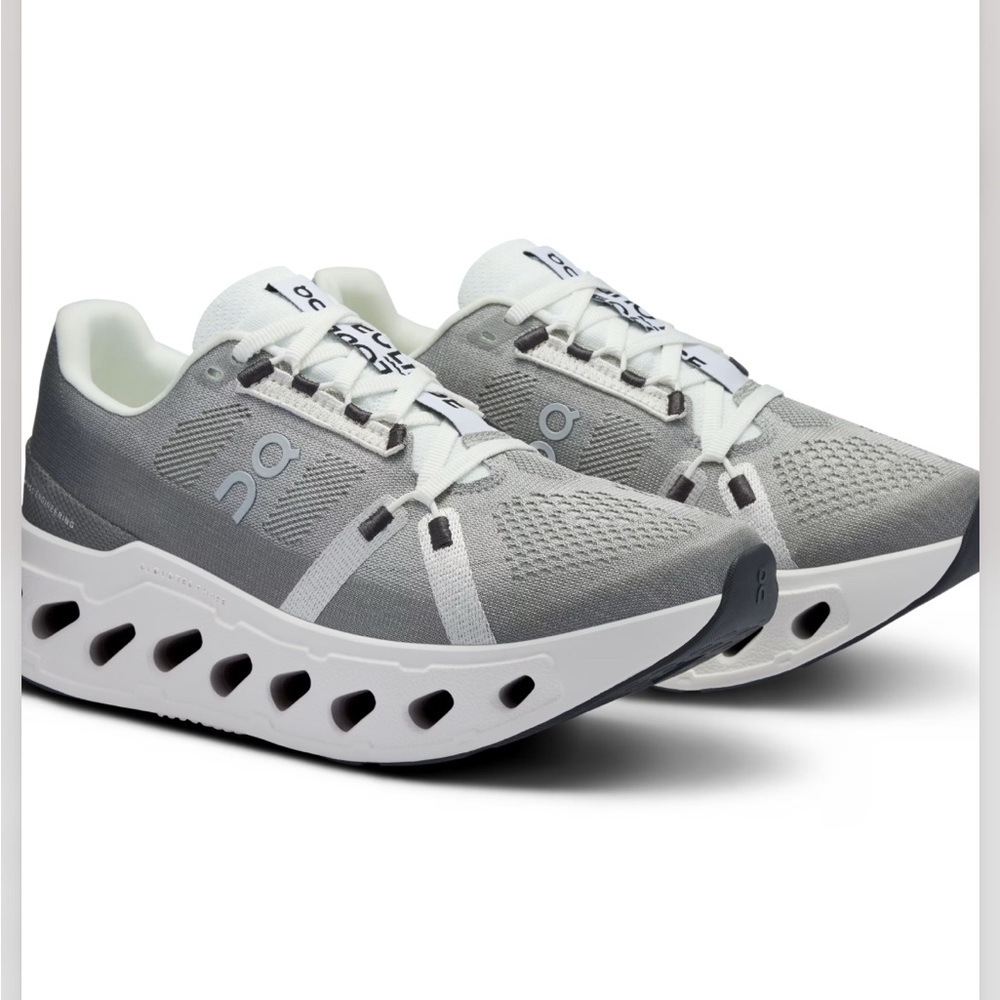 On Running Eclipse Women's Running Shoes - White/Light Gray